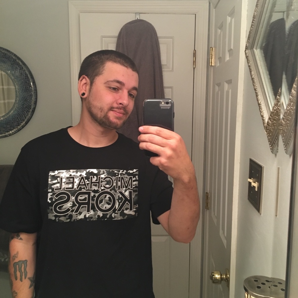 Meet your Posher, Tyler